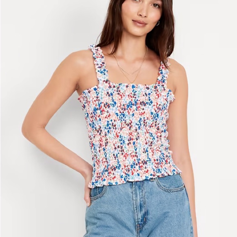 Old navy Floral Smocked Top NWT
